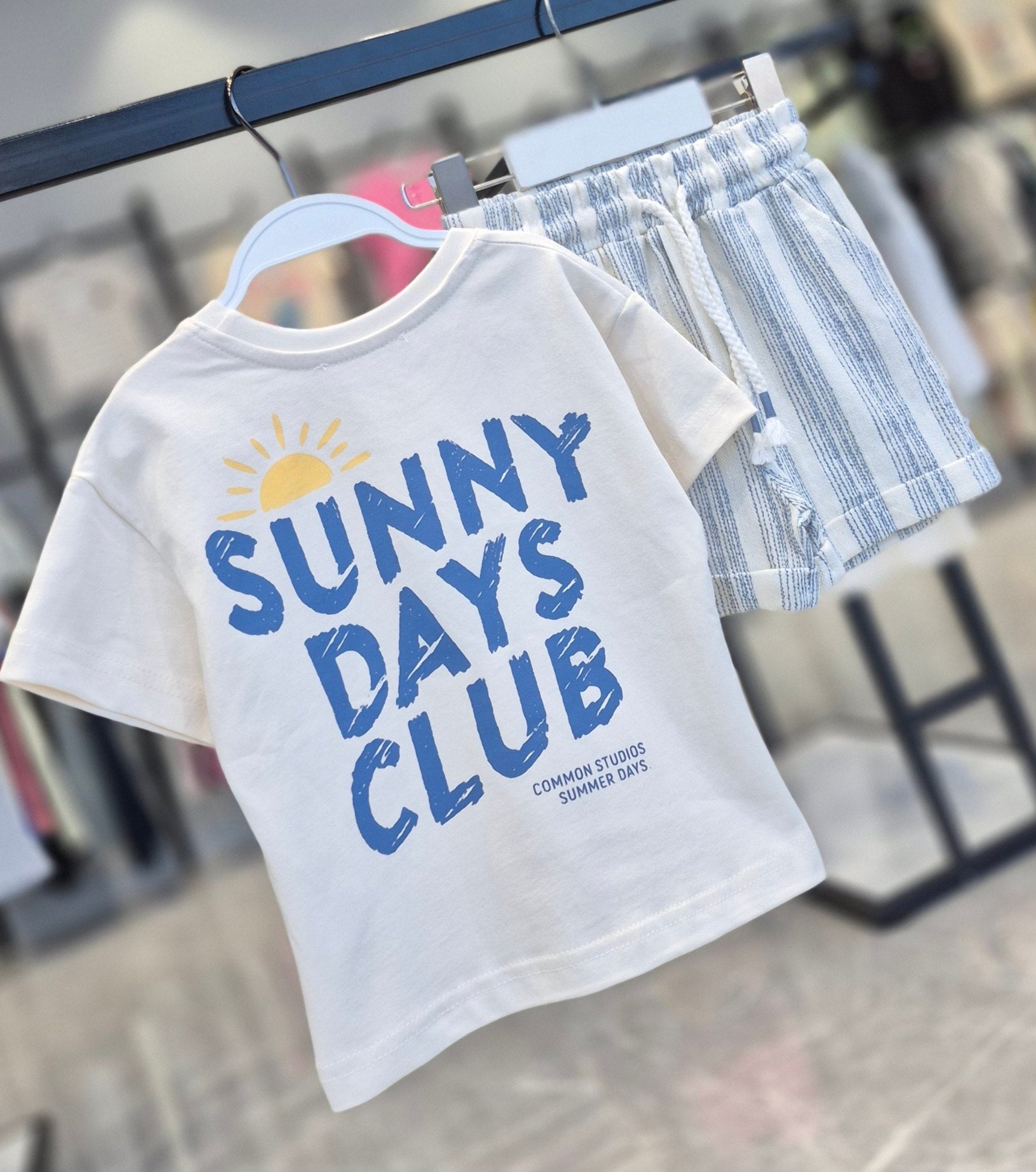 1-5 Yaş Sunny Days Baskılı Şortlu Takım